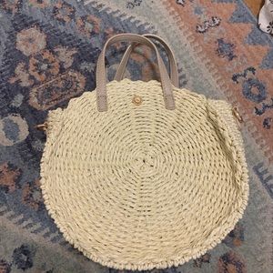 Cute round straw purse